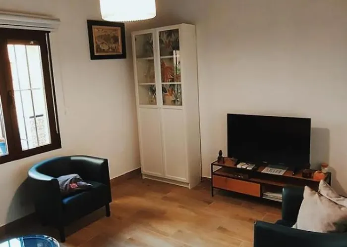 Banos Arabes Del Cenizal Antes Plaza De Fuentes Appartement