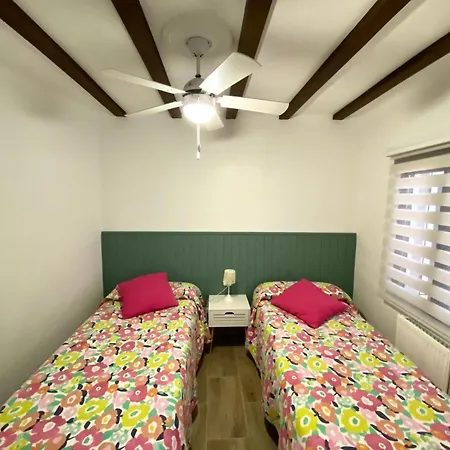 Banos Arabes Del Cenizal Antes Plaza De Fuentes アパート *